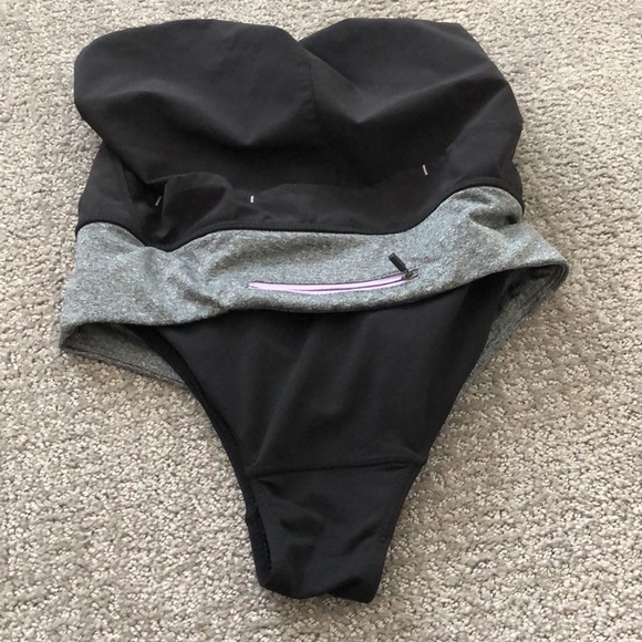 Lot of 3 Exercise Running Shorts - Picture 3 of 5